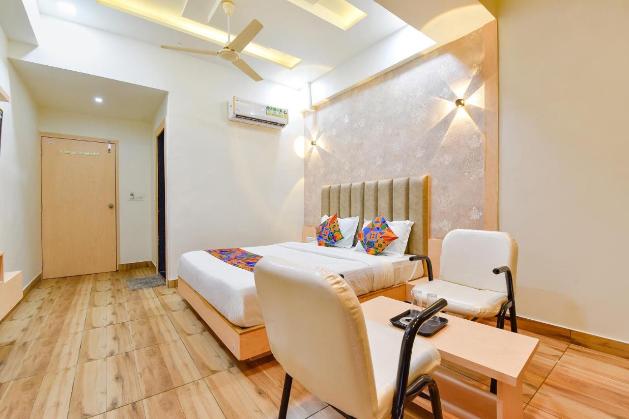 Fabhotel Symphony Grand Ahmedabad Exterior photo