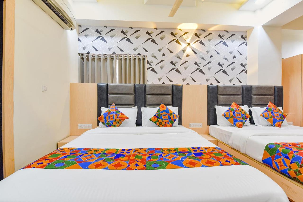 Fabhotel Symphony Grand Ahmedabad Exterior photo