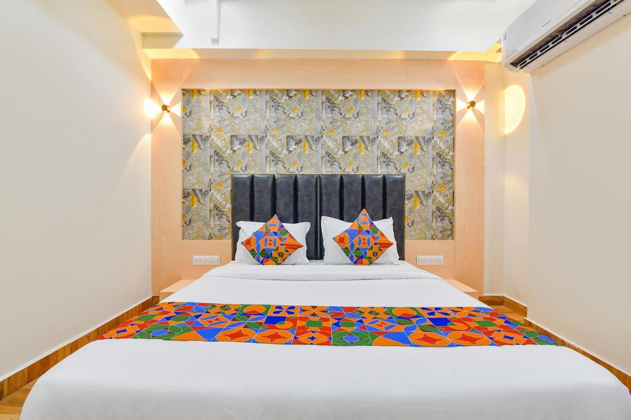 Fabhotel Symphony Grand Ahmedabad Exterior photo